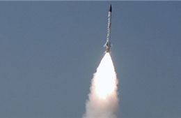 Ấn Độ phóng thành công tên lửa Prithvi-II